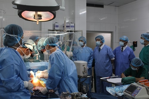 Bệnh viện Nhi Trung ương bảo vệ tối đa cho nụ cười trẻ em Việt Nam - Ảnh 3