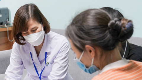 Tiêm vắc xin phòng COVID-19 và một số yếu tố tâm lý liên quan