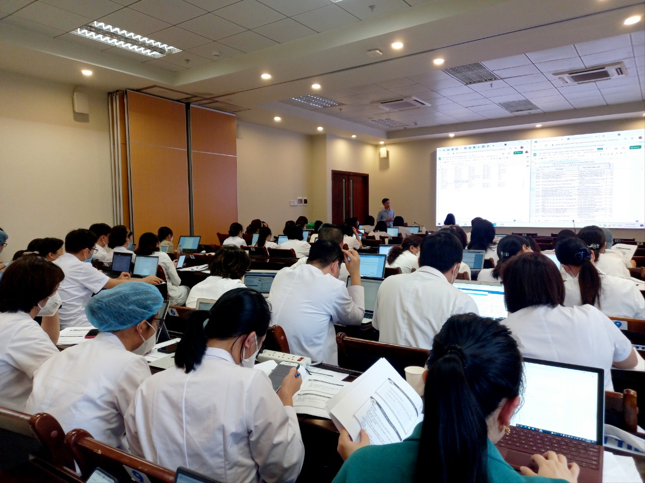 Bệnh viện Nhi Trung ương tổ chức lớp tập huấn hướng dẫn phân loại bệnh tật Quốc tế ICD-10