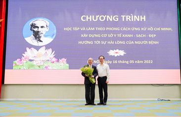 Nhân kỷ niệm 132 năm ngày sinh Bác Hồ – Cùng nghe “Tấm gương đạo đức Hồ Chí Minh” qua lời kể GS.TS Hoàng Chí Bảo