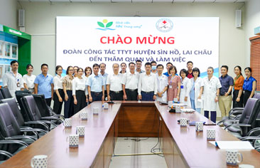 Trung tâm y tế huyện Sìn Hồ, Lai Châu thăm và làm việc tại Bệnh viện Nhi Trung ương