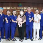 Hẹp khí quản phức tạp trên nền tim bẩm sinh, bé gái 8 tháng tuổi người Lào được cứu khỏi “cửa tử”