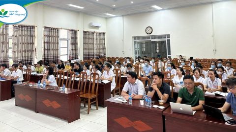 Tập huấn “Cấp cứu nhi khoa cơ bản” góp phần nâng cao chất lượng khám, chữa bệnh tại Bệnh viện Đa khoa tỉnh Cao Bằng