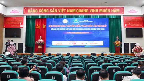 Lần đầu tiên diễn ra Hội nghị Nhi khoa Truyền nhiễm toàn quốc nhằm nâng cao năng lực chuyên môn, trao đổi kinh nghiệm chẩn đoán, điều trị và ứng phó với dịch bệnh