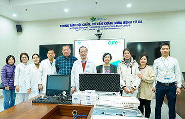 Tổ chức Cure International thăm và trao tặng thiết bị y tế  cho Bệnh viện Nhi Trung ương