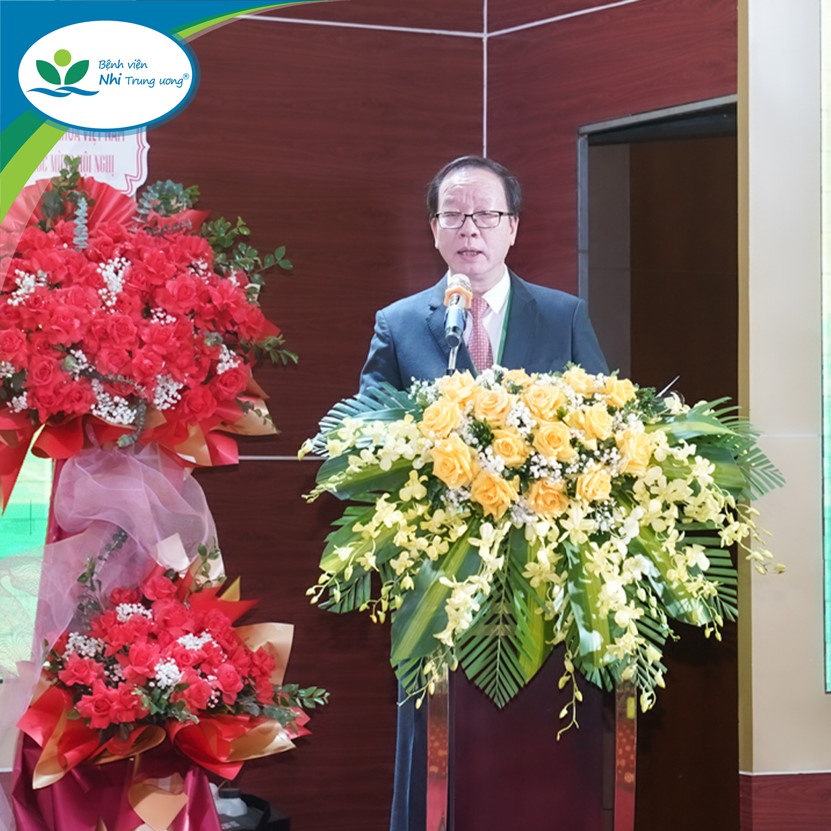 PGS.TS Trần Minh Điển – Chủ tịch Hội Nhi khoa Việt Nam, Giám đốc Bệnh viện Nhi Trung ương phát biểu tại Hội nghị
