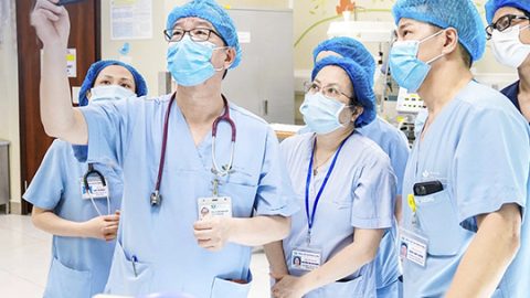 Vị bác sĩ yêu trẻ, hơn 30 năm gắn bó, tâm huyết với lĩnh vực Nhi khoa