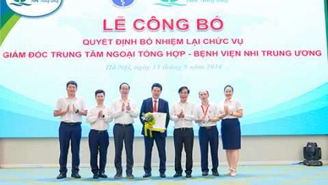 Lễ công bố Quyết định bổ nhiệm lại chức vụ Giám đốc Trung tâm Ngoại tổng hợp – Bệnh viện Nhi Trung ương