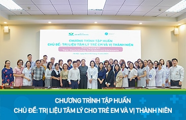 Hơn 30 bác sĩ, cán bộ tâm lý tham gia tập huấn “Trị liệu tâm lý cho trẻ em và vị thành niên”