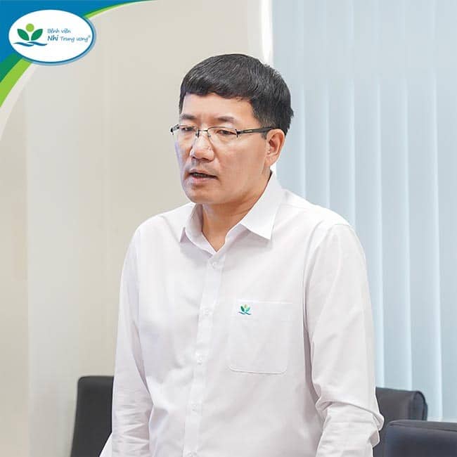 TS.BS Phan Hữu Phúc bày tỏ hy vọng qua buổi làm việc, Cục Khoa học Công nghệ và Đào tạo sẽ có những đề xuất, góp ý, giúp Bệnh viện tiếp tục thực hiện tốt hoạt động đào tạo, vừa đảm bảo quy định của các văn bản hiện hành, vừa có tính khả thi để áp dụng hiệu quả