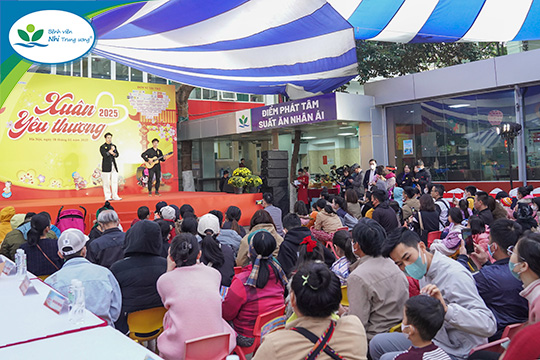 “Xuân yêu thương 2025” đầy ấm áp và ý nghĩa dành tặng hàng ngàn em nhỏ tại Bệnh viện Nhi Trung ương