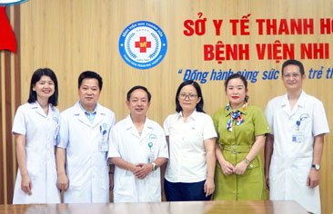 Bệnh viện Nhi Trung ương hỗ trợ Bệnh viện Nhi Thanh Hóa nâng cao chất lượng chăm sóc sơ sinh