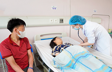 Cập nhật tình hình của bé gái G.T.S (Lào Cai)  – Trẻ đang được điều trị tốt nhất và hỗ trợ toàn bộ chi phí điều trị