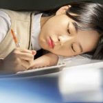 Đằng sau cánh cửa điểm thi: Cần một cái ôm và sự thấu hiểu