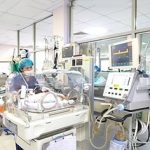 Chọn ngày giờ tốt cho con chào đời bằng sinh mổ – những rủi ro khó lường