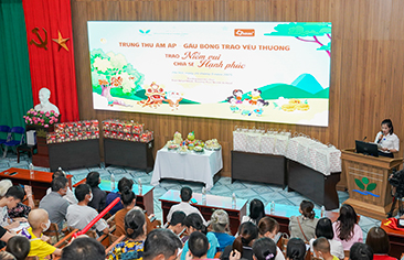 “Trung thu ấm áp – Gấu bông trao yêu thương” gửi tới các em nhỏ đang điều trị  tại Bệnh viện Nhi Trung ương