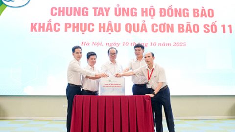 Bệnh viện Nhi Trung ương chung tay ủng hộ đồng bào khắc phục hậu quả bão số 11