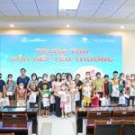 “Trung thu gắn kết yêu thương”: Hội Bảo vệ quyền trẻ em Việt Nam đến thăm và trao quà cho các em nhỏ tại Bệnh viện Nhi Trung ương