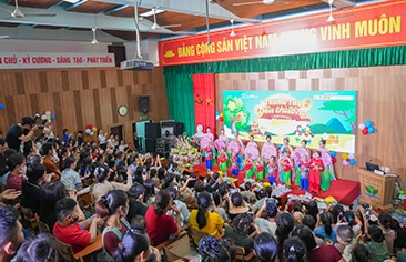 Trung thu cổ tích dành tặng các bệnh nhi tại Bệnh viện Nhi Trung ương: Khi yêu thương trở thanh liều thuốc nhiệm màu