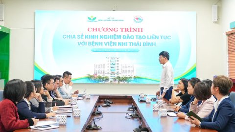 Tiếp đón đoàn công tác Bệnh viện Nhi Thái Bình đến trao đổi, học hỏi kinh nghiệm về công tác đào tạo