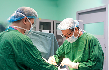 Bệnh viện Nhi Trung ương: Ứng dụng hiệu quả kỹ thuật VAC cứu chi thể bệnh nhi chấn thương nặng