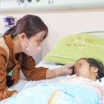 Cập nhật tình hình sức khỏe bé gái 4 tuổi ở Hưng Yên mắc bệnh viêm não tự miễn do kháng thể NMDA