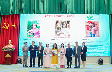 Vinh danh 3 tân Tiến sĩ, tiếp tục chú trọng phát triển nguồn nhân lực chất lượng cao