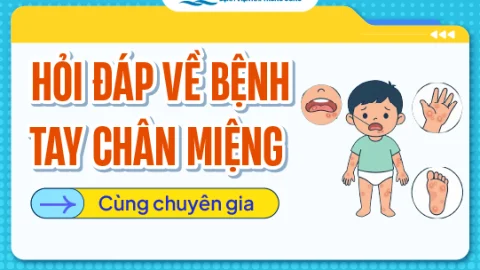 Bệnh Tay Chân Miệng vào mùa: Trẻ có thể mắc lại nhiều lần, 3 dấu hiệu bệnh trở nặng cha mẹ cần biết