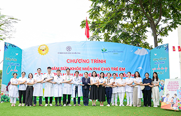 Bệnh viện Nhi Trung ương khám sức khỏe miễn phí cho gần 3.000 trẻ mầm non tại xã Kiều Phú, Hà Nội