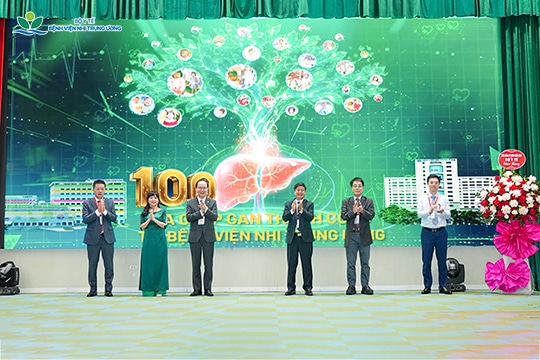 Dấu mốc ý nghĩa của y học Việt Nam: Bệnh viện Nhi Trung ương tự hào kỷ niệm thành tựu 100 ca ghép gan trẻ em thành công, khẳng định năng lực ngoại nhi chuyên sâu