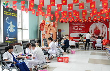Bệnh viện Nhi Trung ương tổ chức hiến máu tình nguyện “Giọt hồng trao em” – tiếp sức sự sống cho bệnh nhi giữa mùa hè khan hiếm nguồn máu
