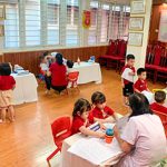 [Tin ảnh] Bệnh viện Nhi Trung ương phối hợp khám sức khỏe định kỳ miễn phí cho hơn 1.000 trẻ em tại phường Láng