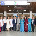 Phó Thủ tướng Phạm Thị Thanh Trà thăm động viên cán bộ, nhân viên và tặng quà bệnh nhi tại Bệnh viện Nhi Trung ương cơ sở 2