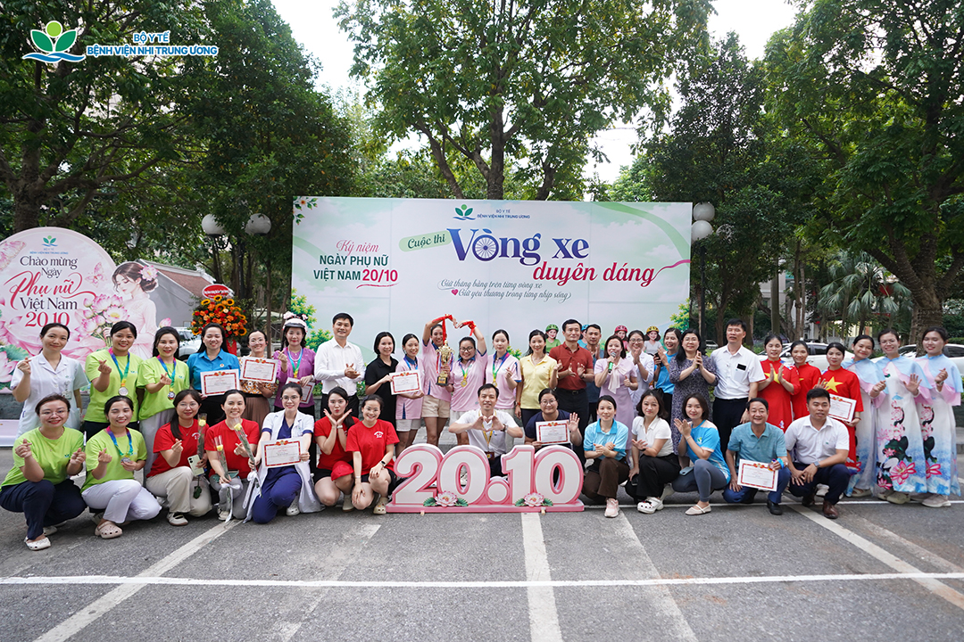 Rực rỡ sắc hoa, lan tỏa yêu thương - Bệnh viện Nhi Trung ương chào mừng Ngày Phụ nữ Việt Nam 20/10 với nhiều hoạt động ý nghĩa